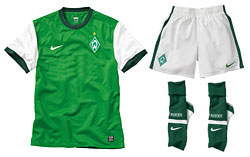 09-10 Werder Bremen Little Boys home