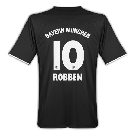 09-10 Bayern Munich away (Robben 10)