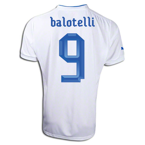 2012-13 Italy Away Football Shirt (Balotelli 9)