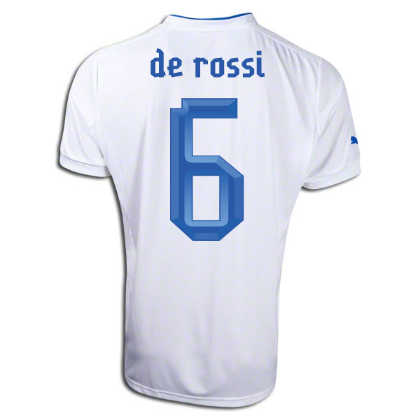 2012-13 Italy Away Football Shirt (De Rossi 6)