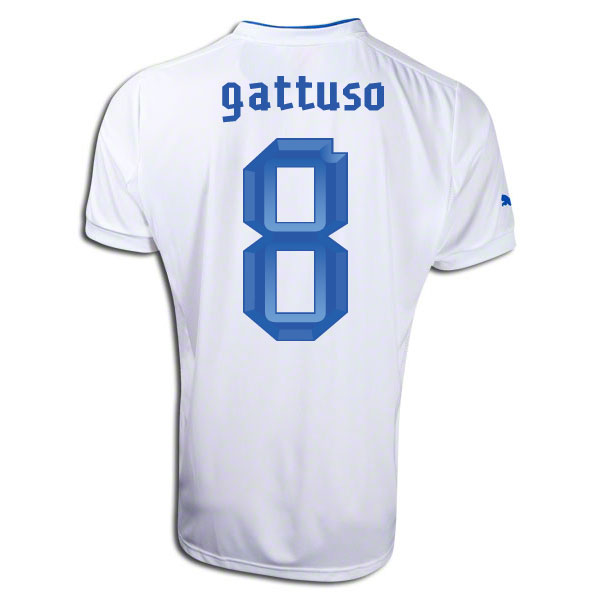 2012-13 Italy Away Football Shirt (Gattuso 8)
