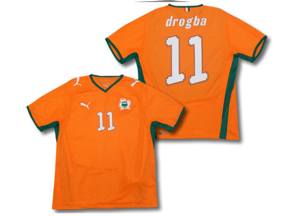 08-09 Ivory Coast home (with official Didier Drogba printing)