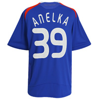 08-09 France home (Anelka 39)