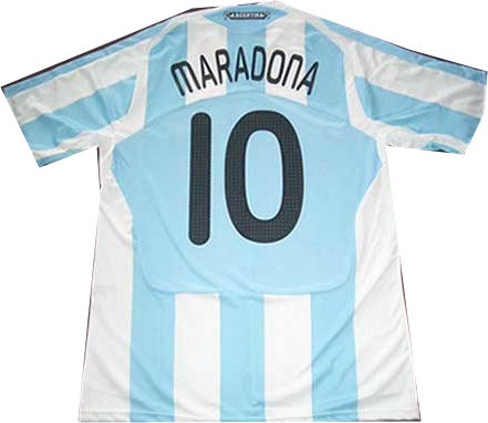 08-09 Argentina home (Maradona 10)