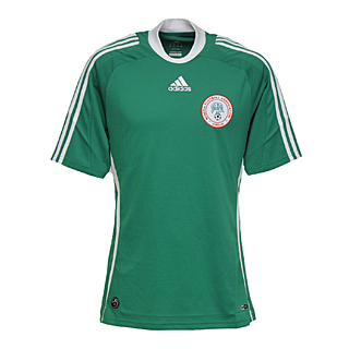 08-09 Nigeria home (Yakubu 8)