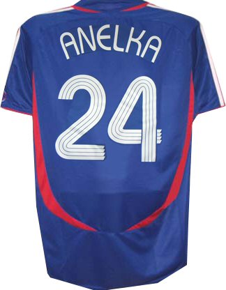 France home (Anelka 24) 06/07
