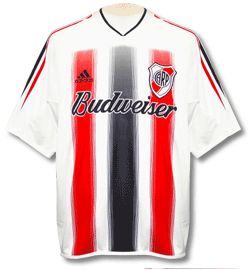 River Plate away 04/05
